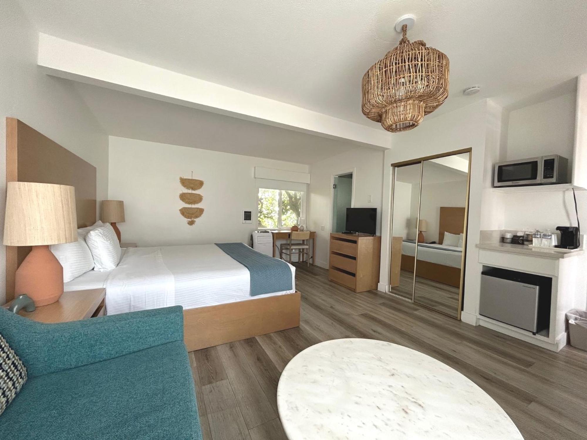 לגונה ביץ' Capri Laguna On The Beach - A Boutique Hotel מראה חיצוני תמונה